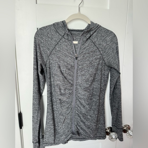 Athleta Pacifica Crosscurrent UPF 50 Hoodie Jacket size S - Picture 2 of 9
